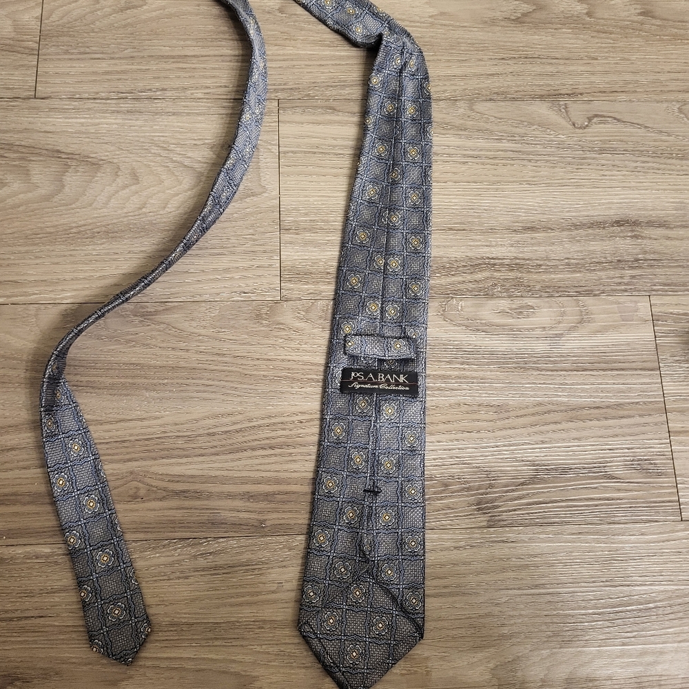 Jos a bank mens neck tie signature collection